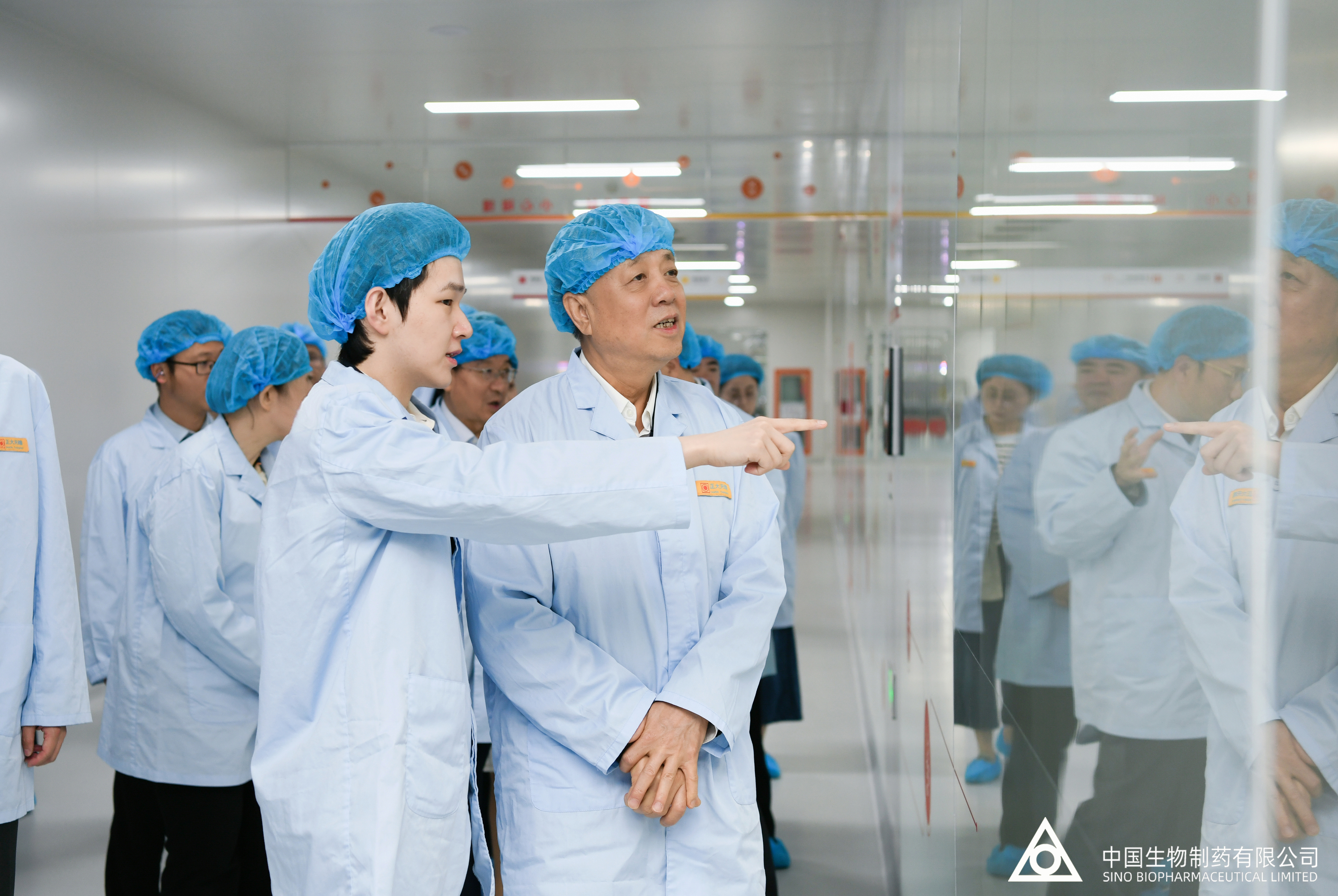 全國人大常委會副委員長武維華一行到正大天晴調(diào)研